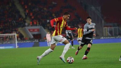 Trendyol Süper Lig’in 20. haftasında Göztepe, sahasında karşılaştığı Fatih Karagümrük’ü