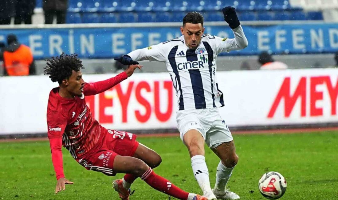 Trendyol Süper Lig’in 18. haftasında Kasımpaşa, sahasında karşılaştığı Antalyaspor ile