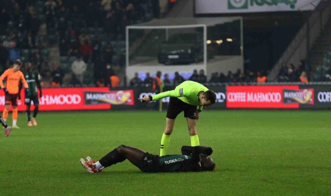 Trendyol Süper Lig’in 18. haftasında Kocaelispor, evinde karşılaştığı Trabzonspor’a 2-1