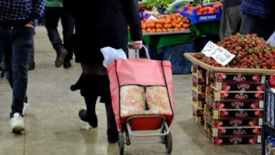 Tüketici güven endeksi, Aralık ayında 83,5 iken Ocak ayında yüzde