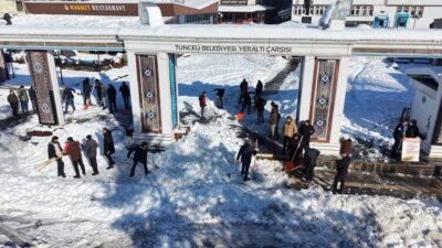 Tunceli’de yaklaşık 10 gündür etkisini sürdüren kar yağışı nedeniyle Tunceli