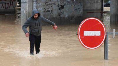 Tunus’ta 1950 yılından bu yana görülen şiddetli yağışlarda 4 kişi