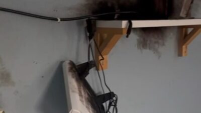 Manisa’nın Turgutlu ilçesinde bir eve yıldırım düştü. Manisa il genelinde