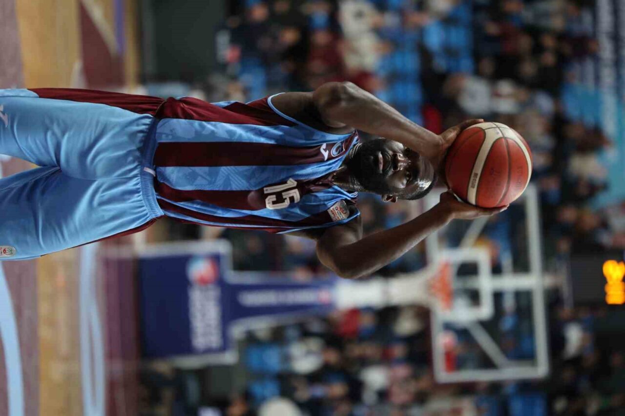 Türkiye Sigorta Basketbol Süper Ligi’nin 14. haftasında Trabzonspor, sahasında karşılaştığı