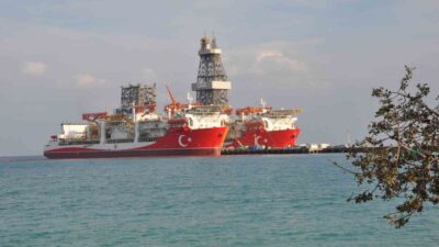 Türkiye’nin enerji filosuna katılan ikiz derin deniz sondaj gemisi Çağrı