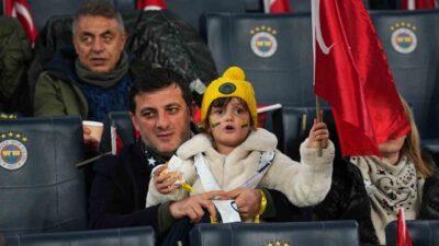 UEFA Avrupa Ligi 7. hafta maçında Fenerbahçe, sahasında İngiliz ekibi