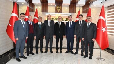 Ulaştırma ve Altyapı Bakanı Abdulkadir Uraloğlu, çeşitli programlara katılmak ve