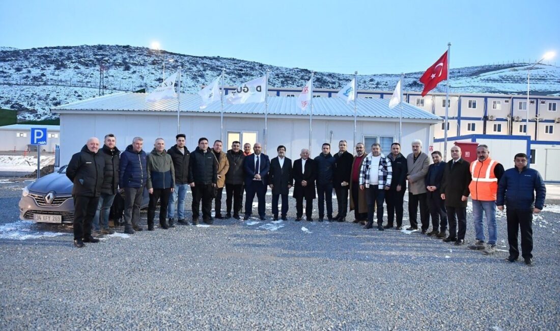 Kayseri Büyükşehir Belediye Başkanı Dr. Memduh Büyükkılıç; Ulaştırma ve Altyapı