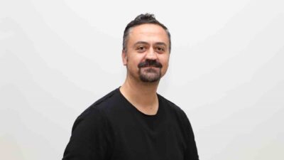 Üniversite eğitimiyle ilgili “3 yılda mezuniyet” modeli yeniden gündemde. Yükseköğretim