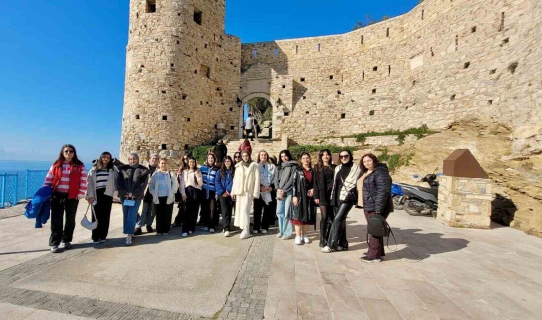 Aydın’ın Sultanhisar ilçesindeki KYK yurdunda kalan üniversite öğrencileri, sınavların ardından