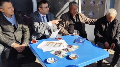 Uşak İl Tarım ve Orman Müdürü Serkan Bilir, teknik personelle