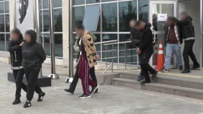 Uşak’ta 4 ayrı gerçekleştiren uyuşturucu operasyonunda, gözaltına alınan 4 kişiden