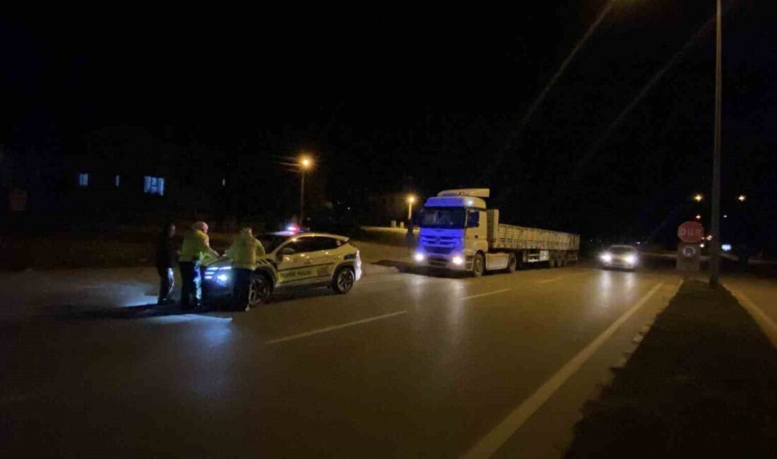 Burdur’da polisin ’dur’ ihtarına uymayarak kaçan tır sürücü, kısa süren