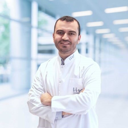 Psikiyatri Uzmanı Dr. Arda Kazım Demirkan, depresyonun tedavi edilebilir bir