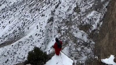 Türkiye’nin ilk wingsuit atlayışını gerçekleştiren profesyonel base-jumper, kamuoyunda “Sincap Adam”