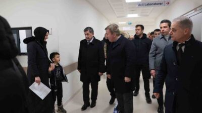 Erzincan Valisi Hamza Aydoğdu, yılbaşı gecesi Mengücek Gazi Eğitim ve