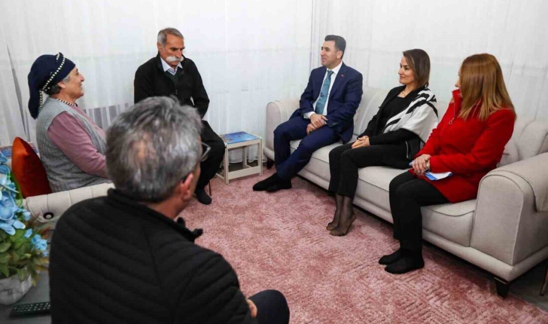 Tunceli Valisi Şefik Aygöl, üç kuşağın bir arada yaşadığı bir