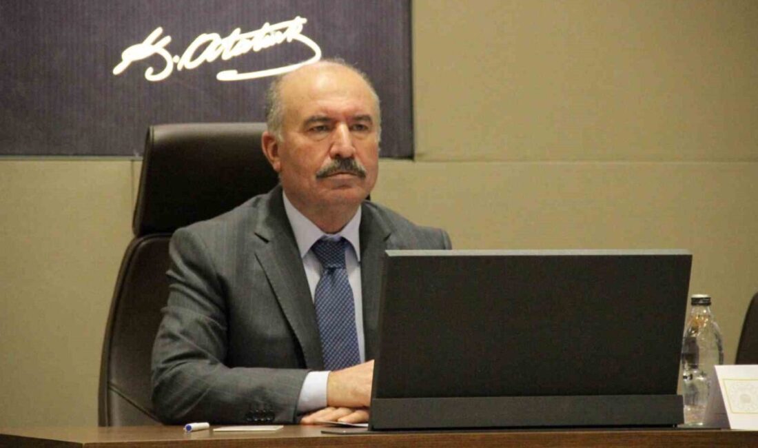 Çorum Valisi Ali Çalgan, Ankara-Samsun Hızlı Demir Yolu Projesi’nin Delice-Çorum