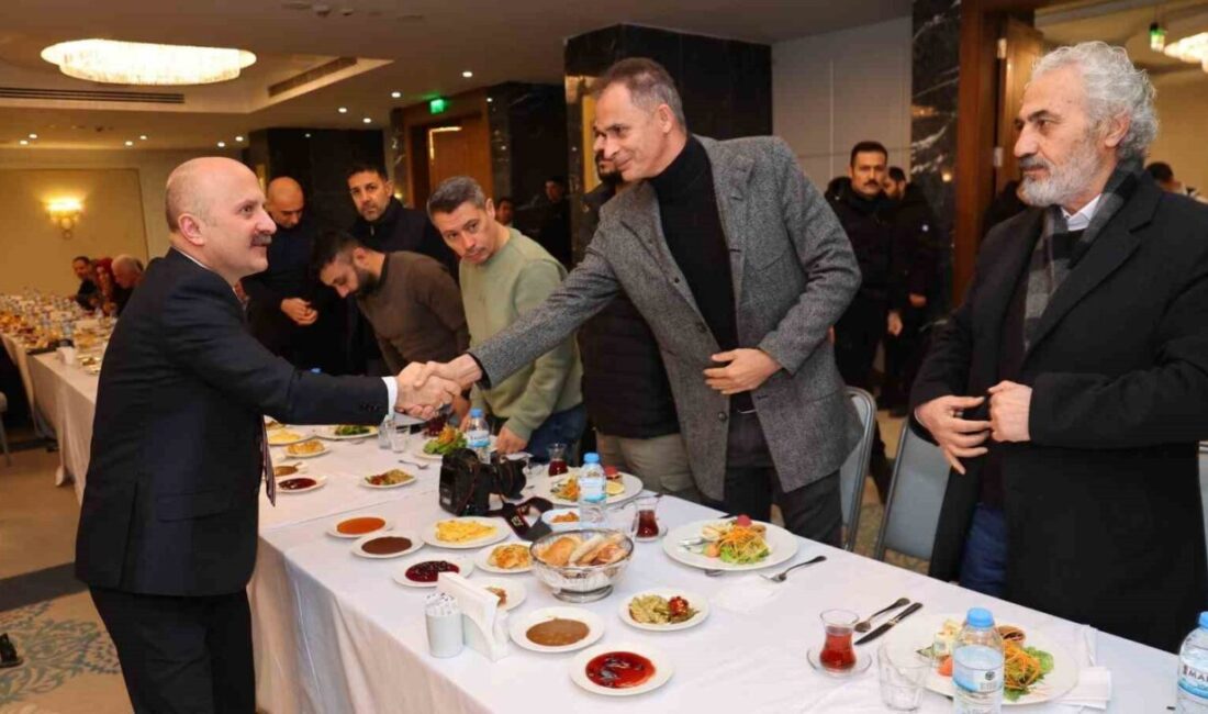 Adıyaman Valisi Osman Varol, Çalışan Gazeteciler Günü dolayısıyla Adıyaman merkez