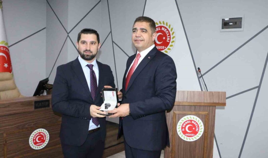 DÜZCE (İHA) – Son yayımlanan Valiler Kararnamesi ile Mülkiye Başmüfettişliği