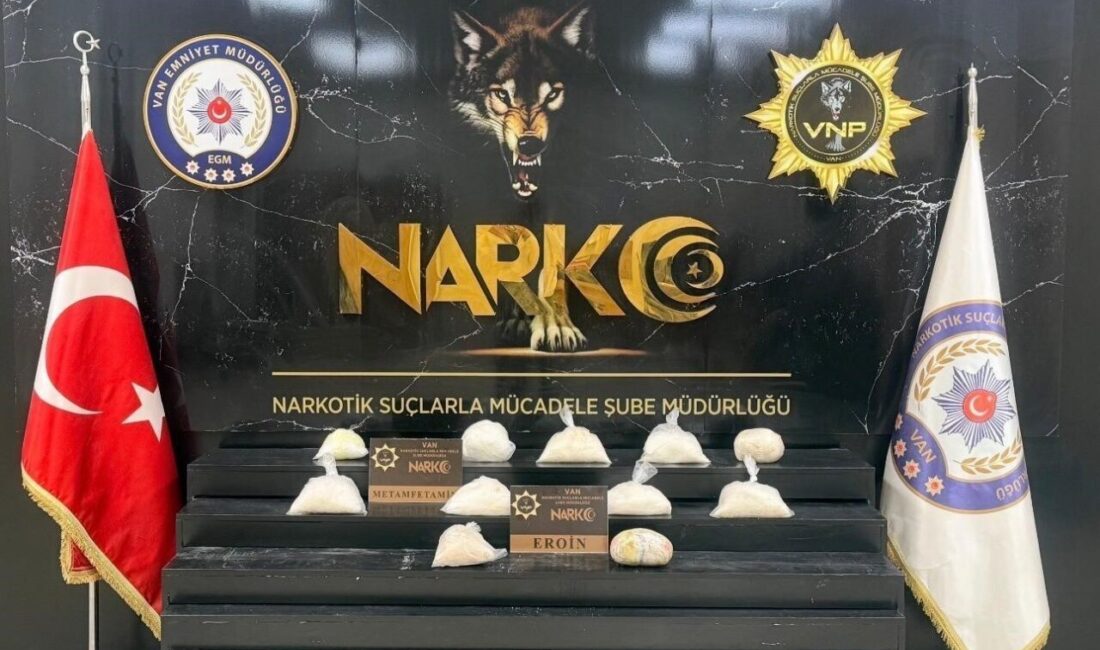 Van’da polis ekiplerince düzenlenen operasyonda 10 kilo 720 gram uyuşturucu
