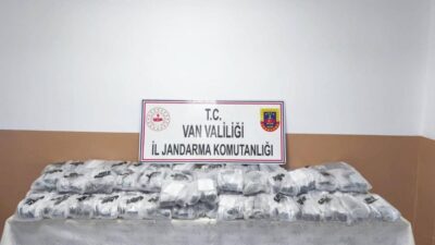 Van’ın Başkale ilçesinde jandarma ekiplerince yürütülün çalışmalar sonucunda gümrük kaçağı