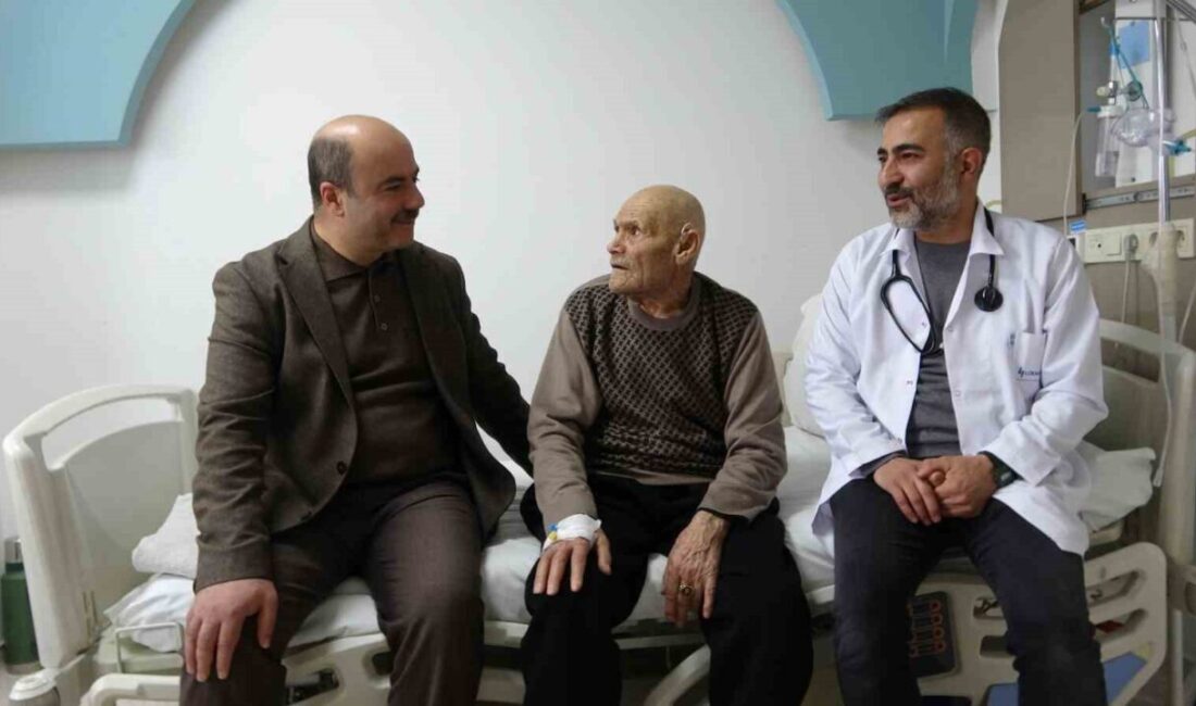 VAN (İHA) – Vanlı 96 yaşındaki Kore Gazisi Tevfik Gezgen’in