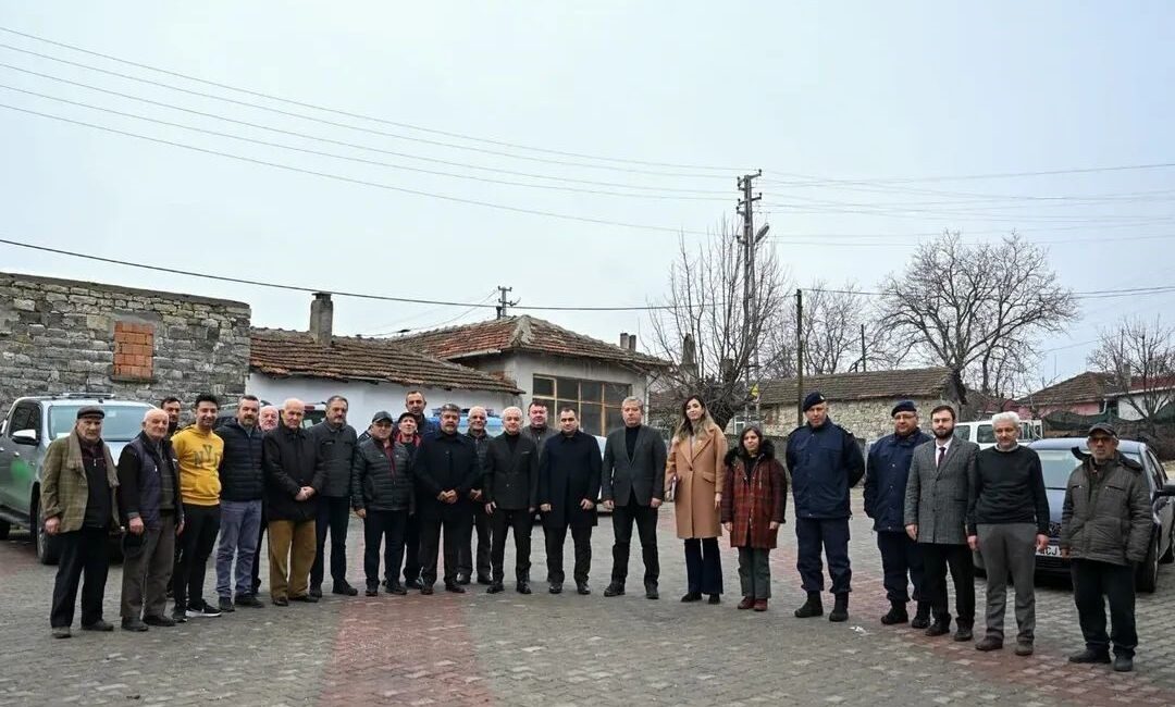 Kırklareli Valisi Uğur Turan, Kaymakam Kemal Balaban ile birlikte Vize