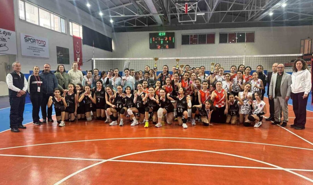 Eskişehir’de tamamlanan ’Voleybol Küçük Kız Müsabakaları’nda dereceye giren okullar belli