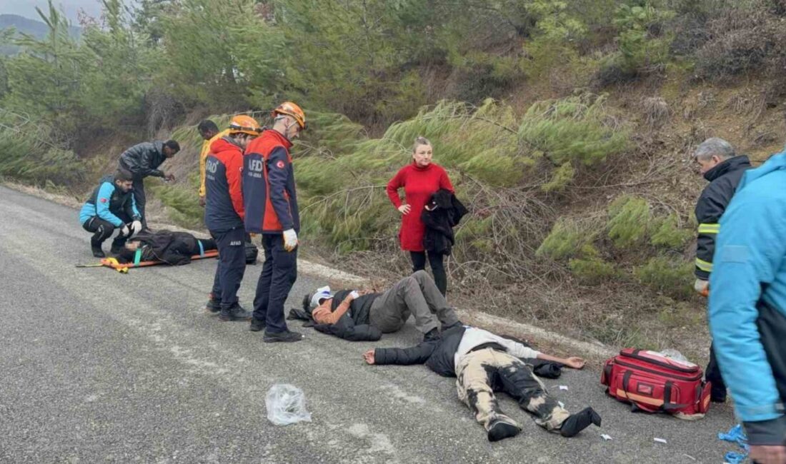 Karabük’te yabancı öğrencileri taşıyan minibüsün kontrolden çıkarak şarampole uçması sonucu