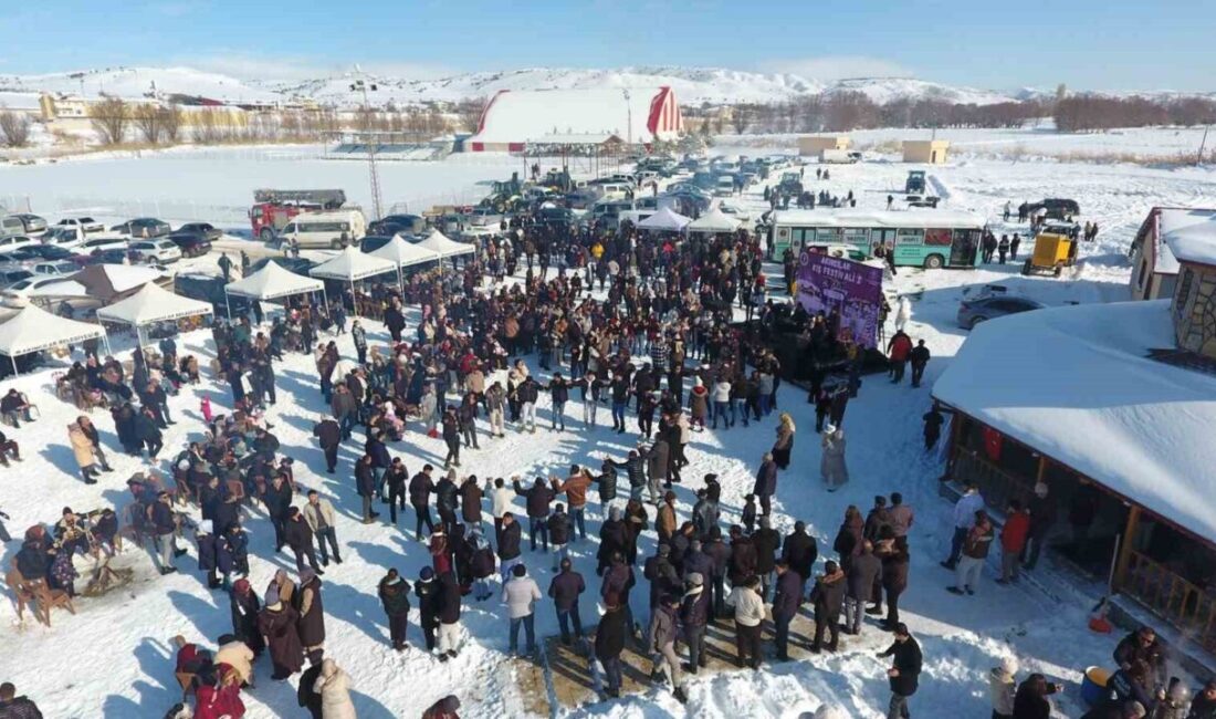 Sivas’ın Akıncılar ilçesinde 2’ncisi düzenlenen Kış Festivali yoğun ilgi gördü.