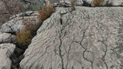 Diyarbakır’ın Kocaköy ilçesinde yaklaşık 20 bin yılın sonunda yağış sularının