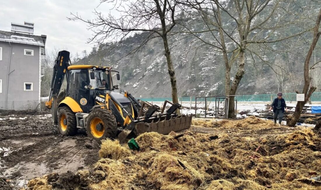 Bart’ın Ulus ilçesinde geçtiğimiz günlerde yanan bir mobilya atölyesindeki hasarın