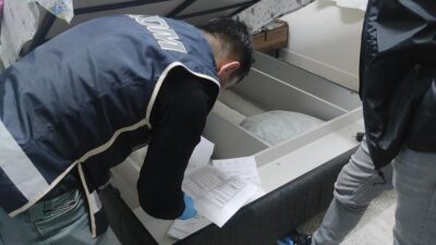 Yozgat’ta ürettikleri yapay zeka videoları ile 33 kişiyi yaklaşık 15