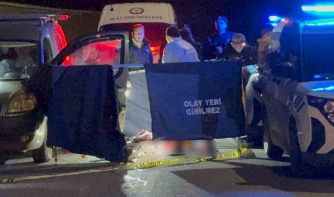 Samsun’da bir kadın yasak ilişki yaşadığı sevgilisini, araçta çıkan tartışma