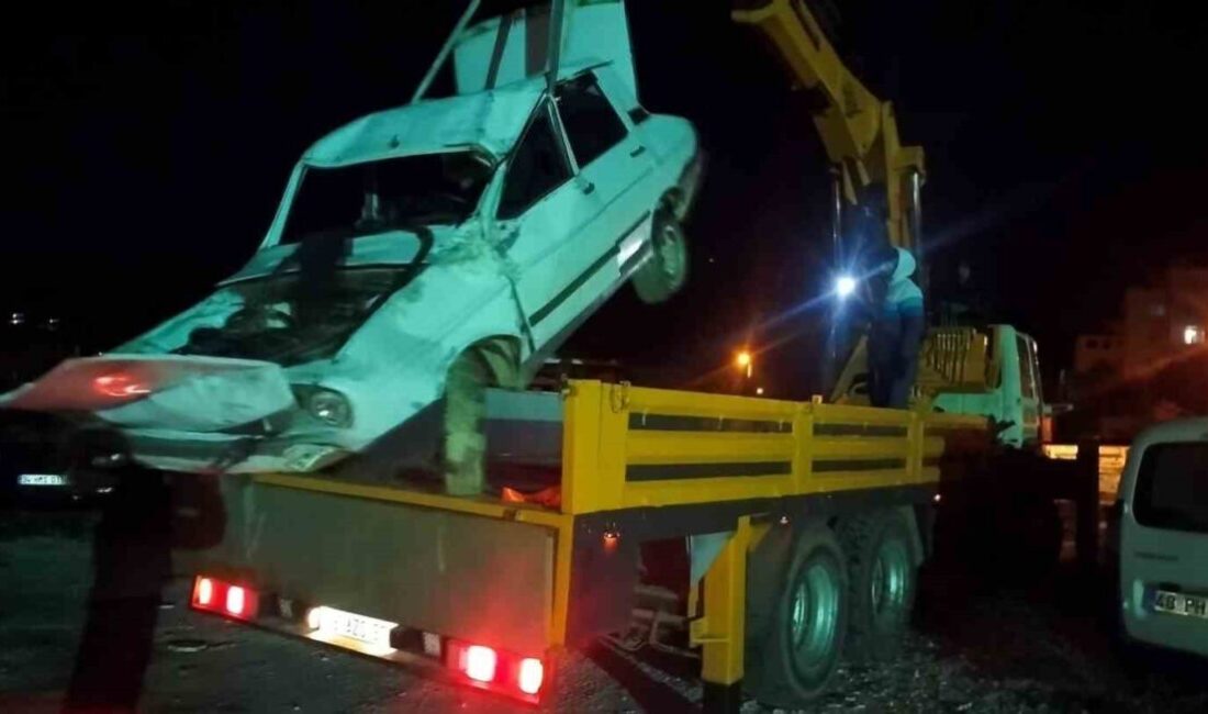 Muğla’nın Yatağan ilçesine bağlı Hacıveliler Mahallesi’nde meydana gelen trafik kazasında