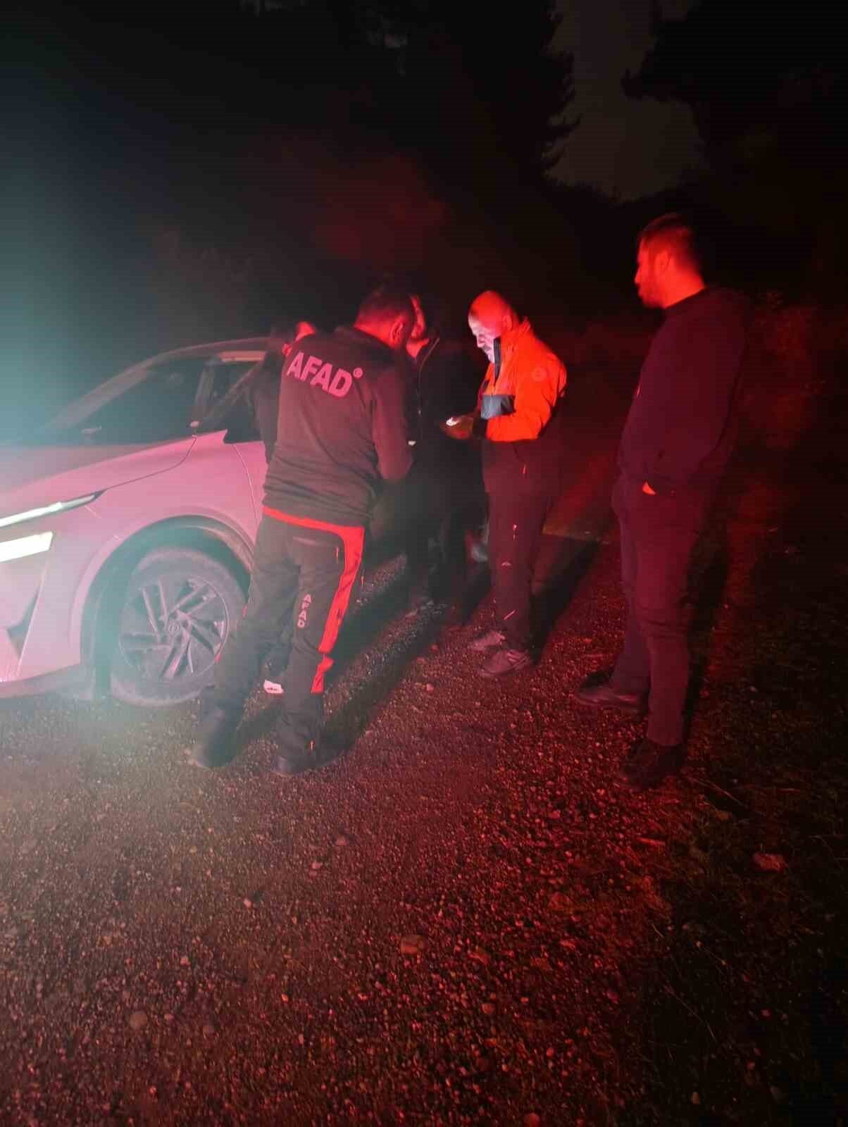 Hatay’da yaylada mahsur kalan aile, AFAD ve Hatay Büyükşehir Belediyesi