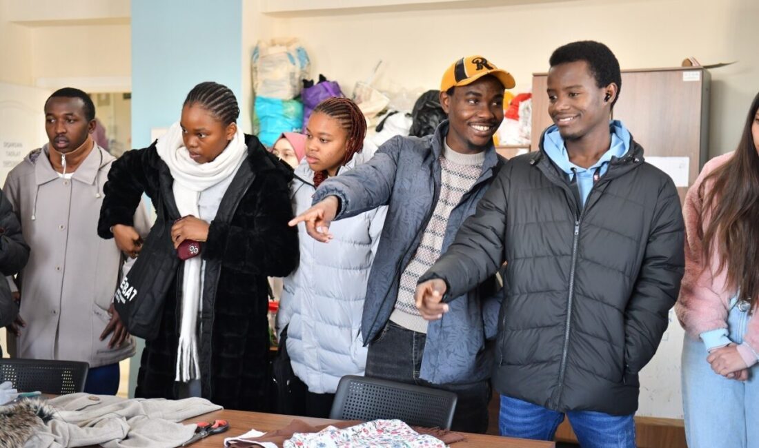 Yeşilyurt Kent Konseyi, Turgut Özal Üniversitesi’nin farklı fakülte ve bölümlerinde