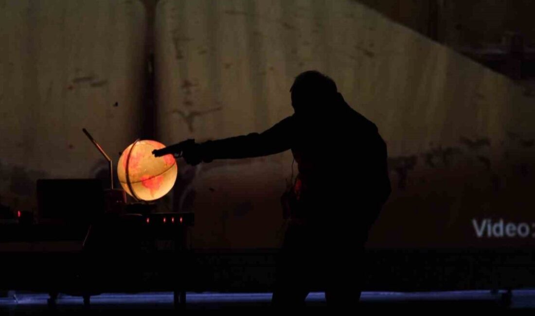 Yıldırım Belediyesi, kültür sanat programlarıyla ilçenin sosyal yaşamına renk katmaya