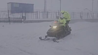 Bitlis’te etkili olan zorlu kış şartları ulaşımda zaman zaman aksamalara