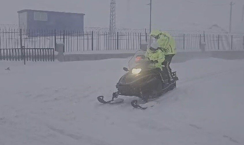 Bitlis’te etkili olan zorlu kış şartları ulaşımda zaman zaman aksamalara