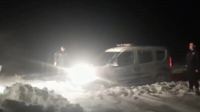 Kahramanmaraş’ta etkili olan kar yağışı ve tipi nedeniyle görevden dönen