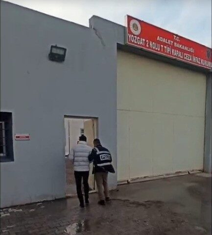 Yozgat’ta 8 yıl 4 ay kesinleşmiş hapis cezası bulunan firari