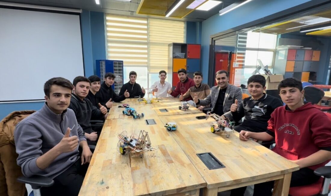 Hakkari’de Yüksekova Mehmet Akif Ersoy Anadolu İmam Hatip Lisesi bünyesinde