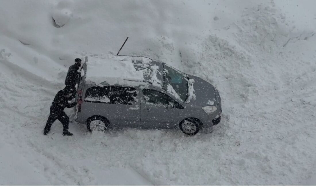 HAKKARİ (İHA) – Hakkari’nin Yüksekova ilçesinde dünden bu yana etkisini