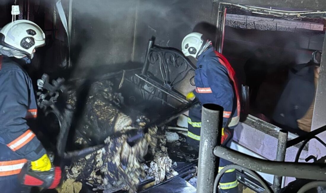 Hakkari’nin Yüksekova ilçe kırsalında odun sobası kaynaklı ev yangınında dumandan