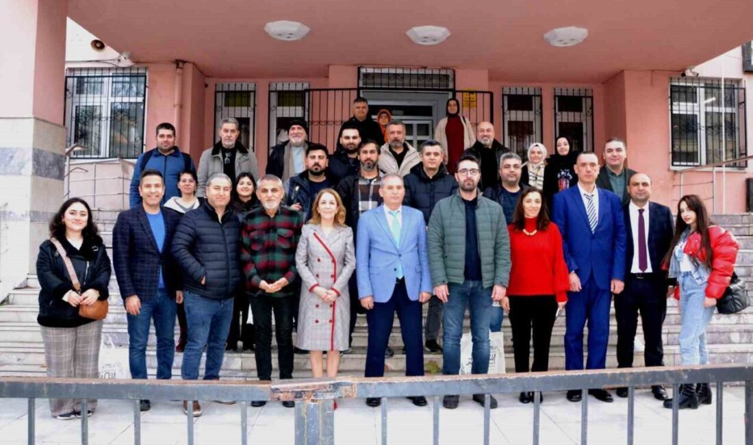 Yunusemre Halk Eğitimi Merkezi Müdürlüğü tarafından 10 Ocak Çalışan Gazeteciler