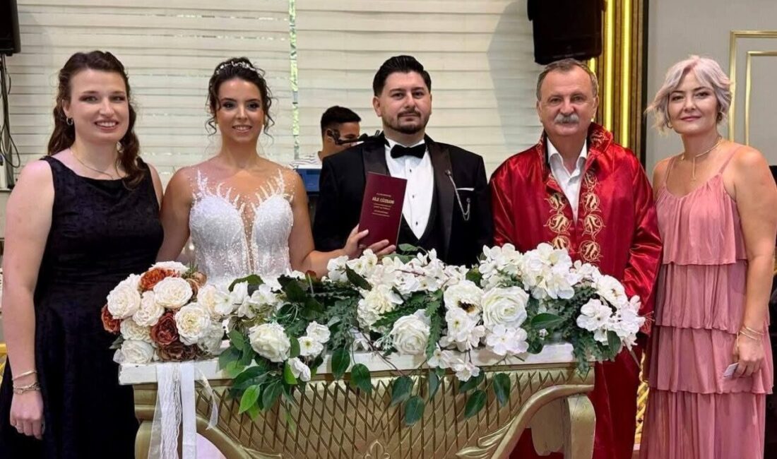 Yunusemre Belediyesi, 2025 yılı boyunca evlilik yolunda ilk adımı atan