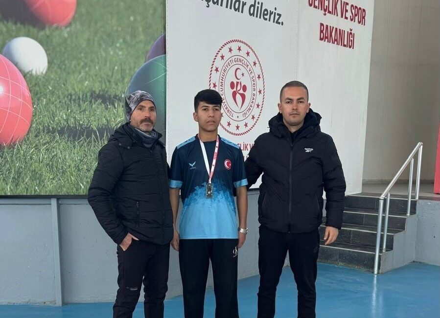 Gençler Türkiye Raffa Şampiyonası’nda sporcusu Yusuf Demirtaş, sergilediği başarılı performansla