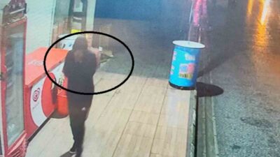 Hatay’da tekel bayiye girerek alkol çalan ve kimliğinin belirlenmemesi için